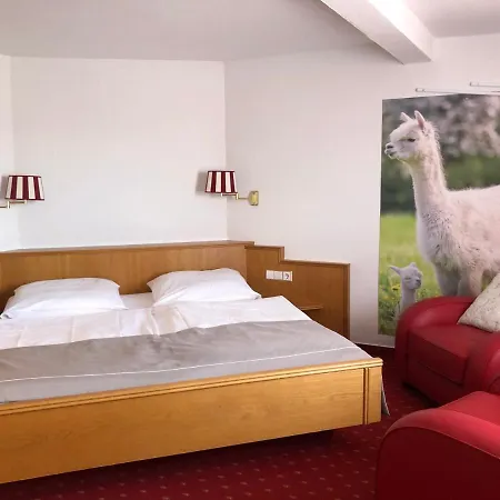 Der Hirsch & Frederix - Altstadthotel & Restaurant Hotel Gengenbach