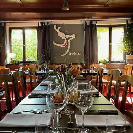Der Hirsch & Frederix - Altstadthotel & Restaurant Hotel Gengenbach