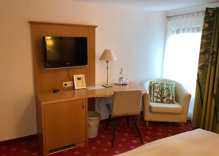 Der Hirsch & Frederix - Altstadthotel & Restaurant 3* Gengenbach