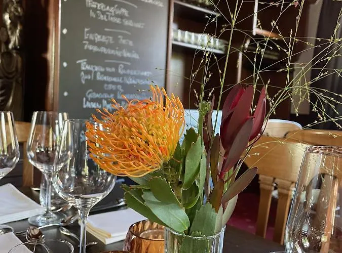 Szálloda Der Hirsch & Frederix - Altstadthotel & Restaurant 3*