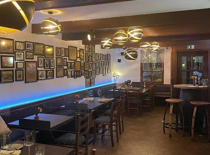 Der Hirsch & Frederix - Altstadthotel & Restaurant Hotel Gengenbach