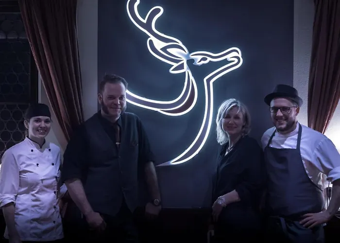 Szálloda Der Hirsch & Frederix - Altstadthotel & Restaurant 3*